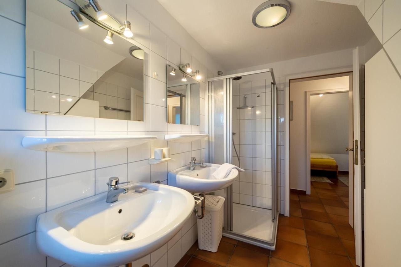 Ferienwohnung Britta Wyk auf Fohr Bagian luar foto