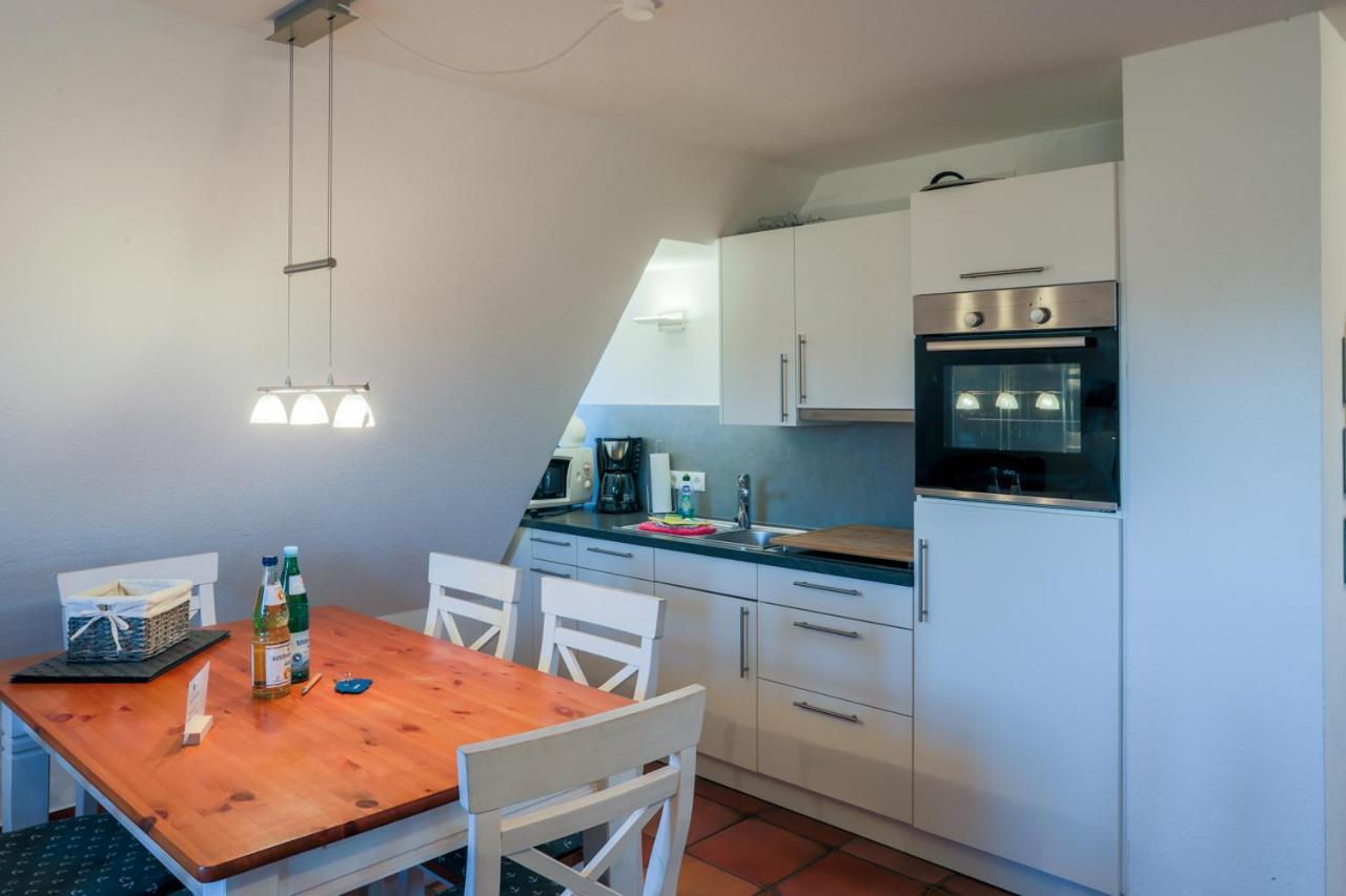 Ferienwohnung Britta Wyk auf Fohr Bagian luar foto