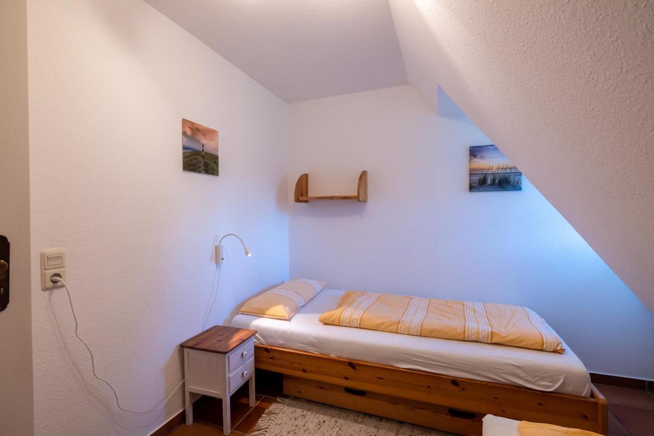 Ferienwohnung Britta Wyk auf Fohr Bagian luar foto