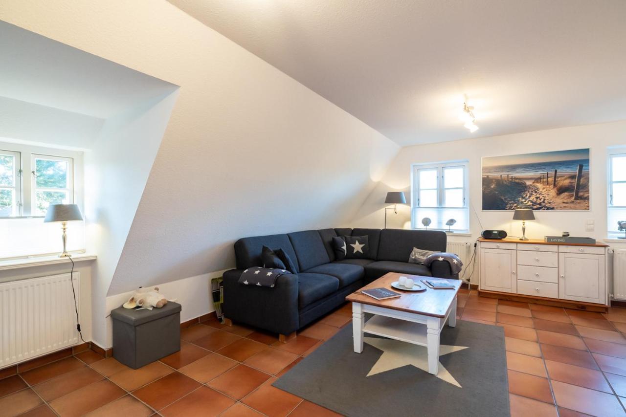Ferienwohnung Britta Wyk auf Fohr Bagian luar foto