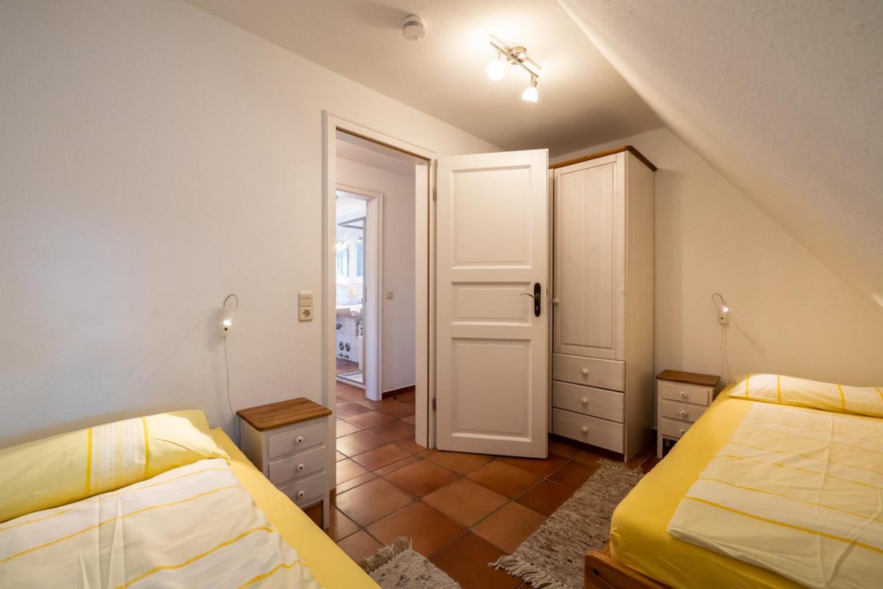 Ferienwohnung Britta Wyk auf Fohr Bagian luar foto
